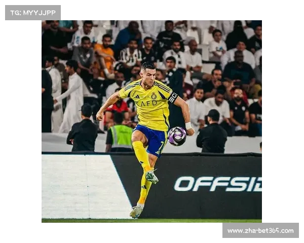 C罗与团队积极融入沙特足球提升合作新篇章 C罗与团队积极融入沙特足球提升合作新篇章