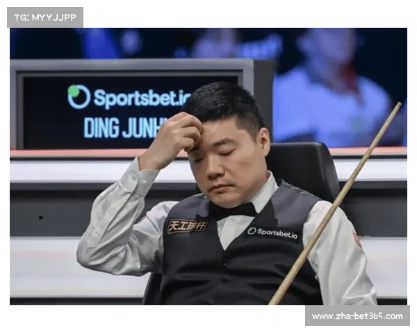 丁俊晖在职业斯诺克比赛中暂时领先马可威廉姆斯展现冠军风范 丁俊晖在职业斯诺克比赛中暂时领先马可威廉姆斯展现冠军风范